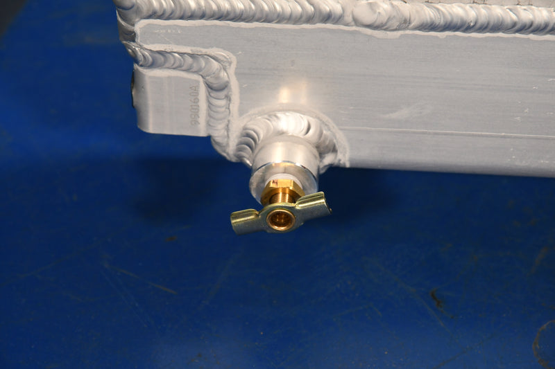 Load image into Gallery viewer, Multiquip Radiator # 990160
