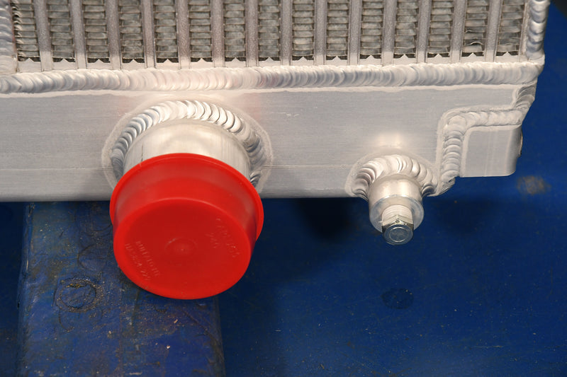 Load image into Gallery viewer, Multiquip Radiator # 990160
