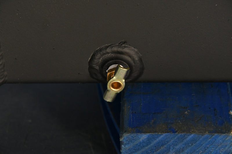 Load image into Gallery viewer, Onan Radiator # 990164
