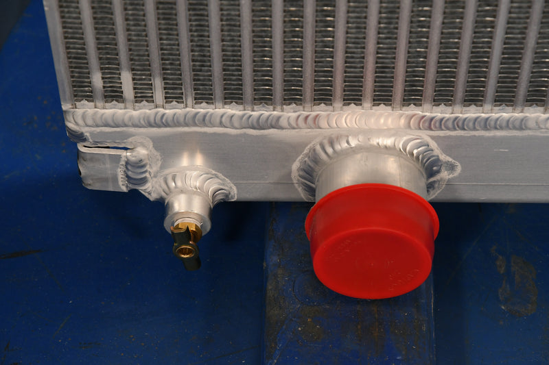 Load image into Gallery viewer, Multiquip Radiator # 990420

