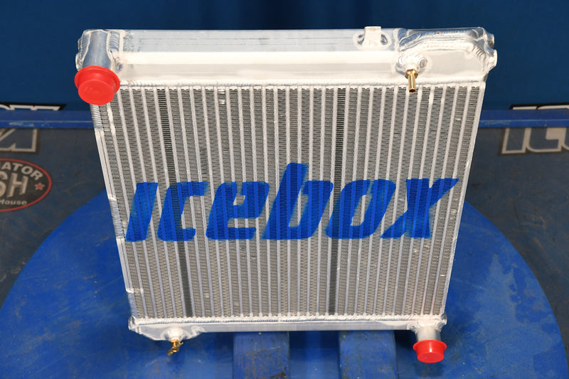 Load image into Gallery viewer, Cummins 0725, Generator Radiator # 990627
