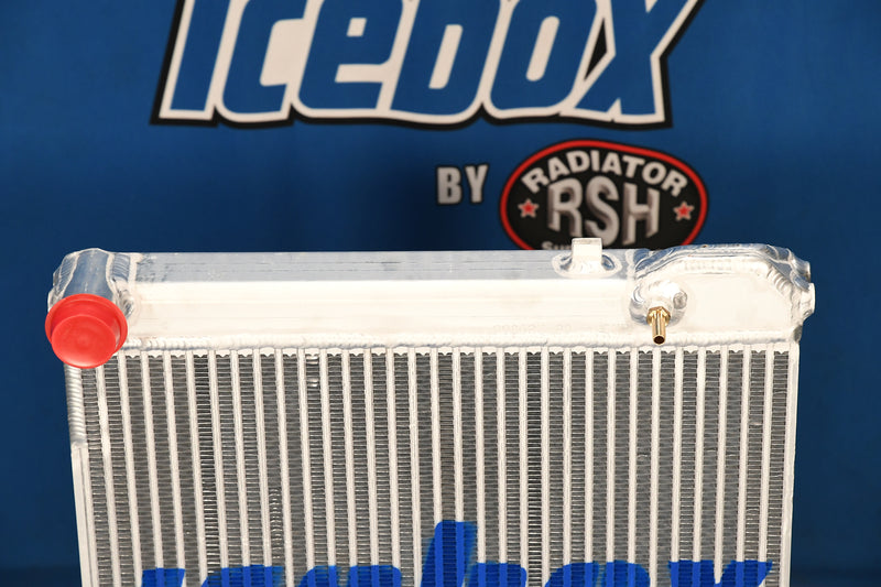 Load image into Gallery viewer, Cummins 0725, Generator Radiator # 990627
