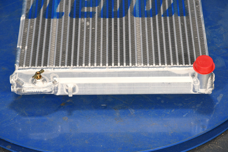 Load image into Gallery viewer, Cummins 0725, Generator Radiator # 990627
