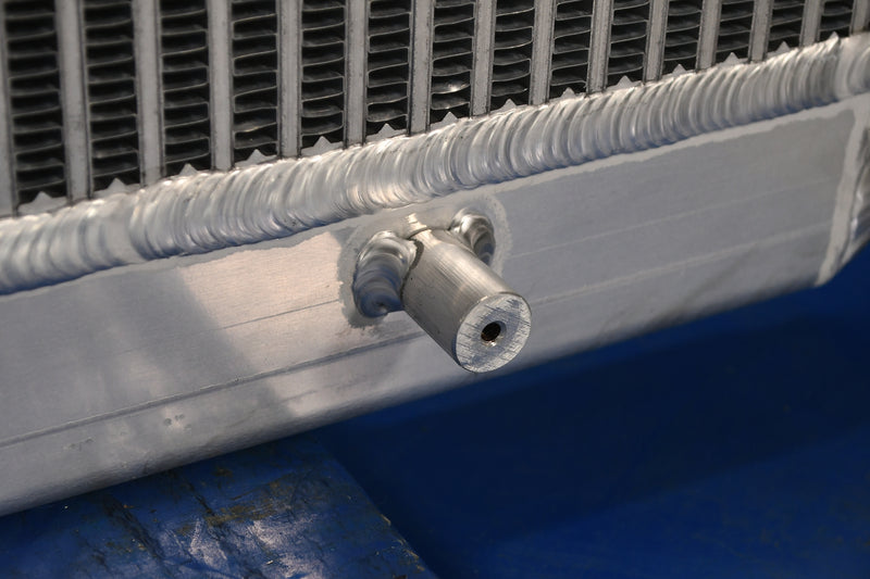 Load image into Gallery viewer, Universal Generator Radiator # 990629
