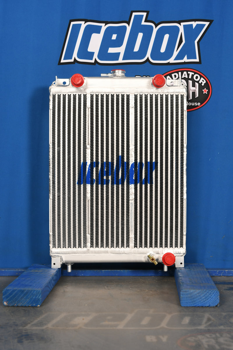 Load image into Gallery viewer, Caterpillar D3, 302.5C, 303CR, 303SR Radiator # 851316
