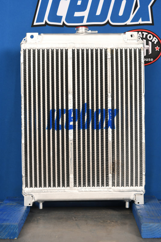 Caterpillar D3, 302.5C, 303CR, 303SR Radiator