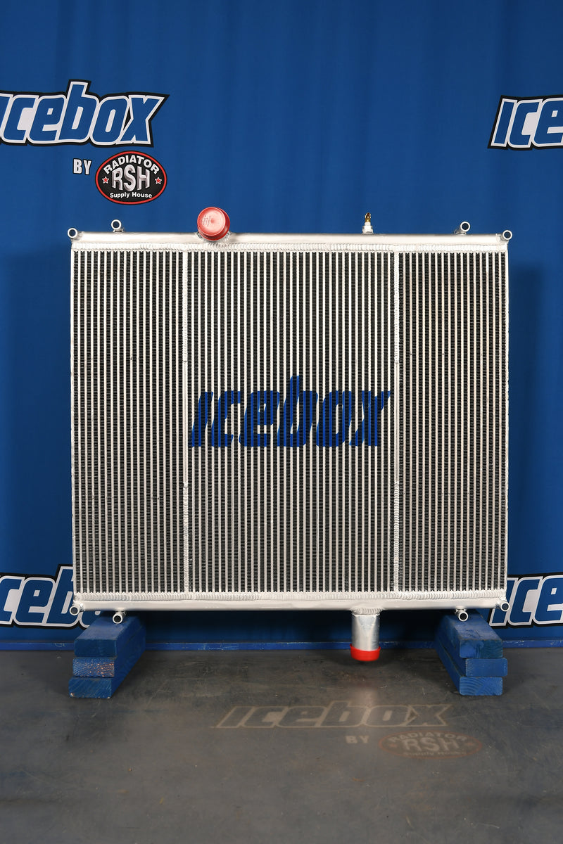 Load image into Gallery viewer, Peterbilt T-800, 382, 368 Radiator # 604066
