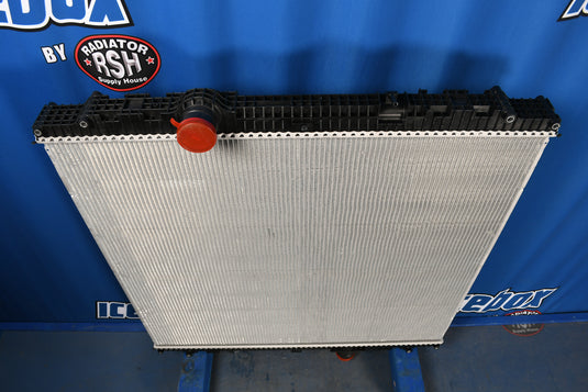 Kenworth T-800,386,587EXHD,T2000 Radiator