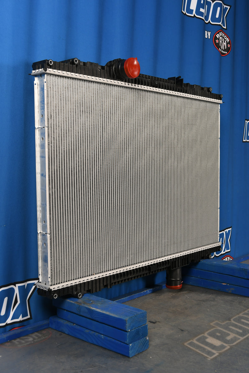 Load image into Gallery viewer, Kenworth T200,T300,T170,270,370 Radiator # 604078
