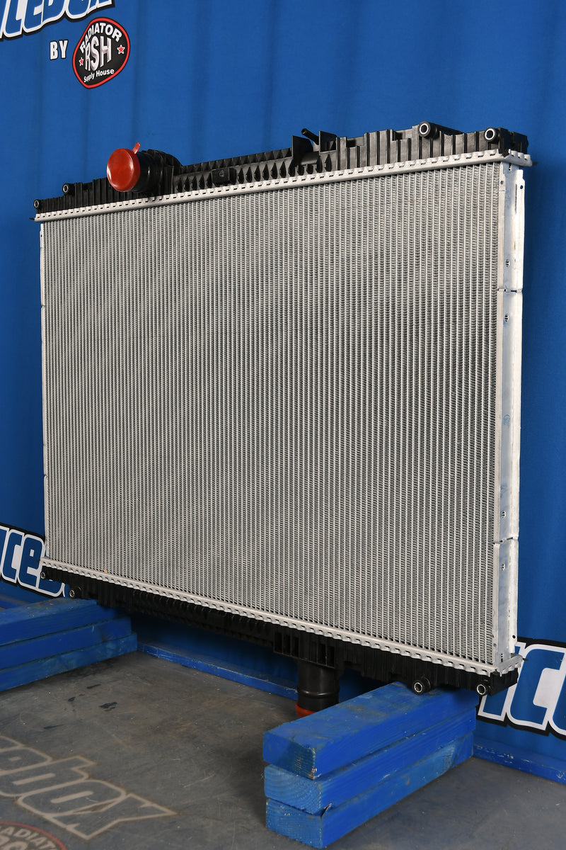 Load image into Gallery viewer, Kenworth T200,T300,T170,270,370 Radiator # 604078
