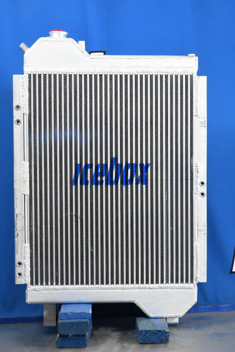 Load image into Gallery viewer, New Holland TV140 Radiator # 910030
