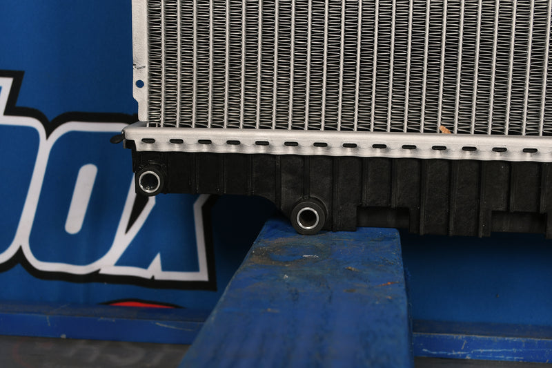Load image into Gallery viewer, Kenworth T200,T300,T170,270,370 Radiator # 604078
