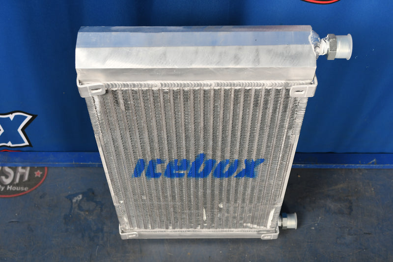 Load image into Gallery viewer, John Deere 4720 Sprayer, 7720, 7820, 7920 Oil Cooler # 870493
