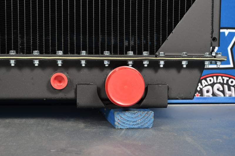 Load image into Gallery viewer, Mack Radiator # 605000
