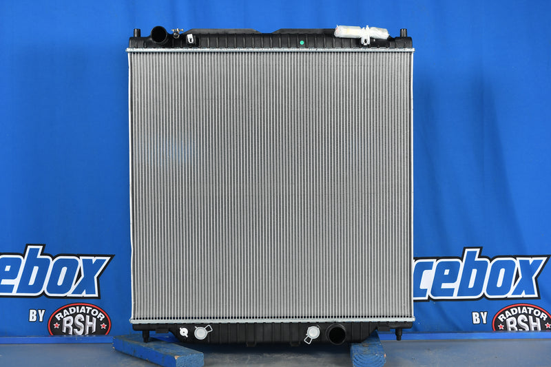 Load image into Gallery viewer, Ford Pick Up Radiator # 600054
