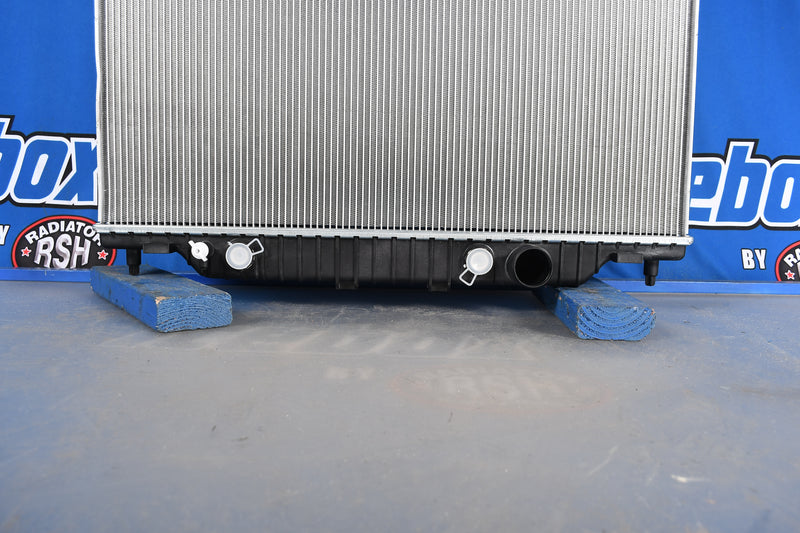 Load image into Gallery viewer, Ford Pick Up Radiator # 600054
