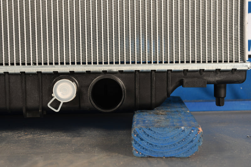 Load image into Gallery viewer, Ford Pick Up Radiator # 600054
