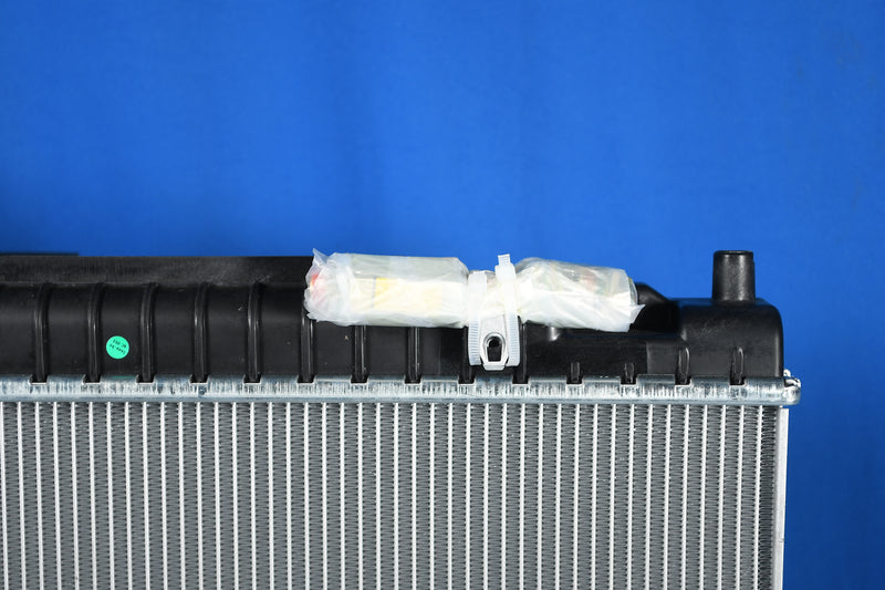 Load image into Gallery viewer, Ford Pick Up Radiator # 600054
