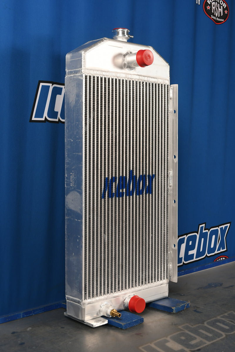 Load image into Gallery viewer, Ingersoll-Rand P185JDU Air Compressor Radiator # 840007
