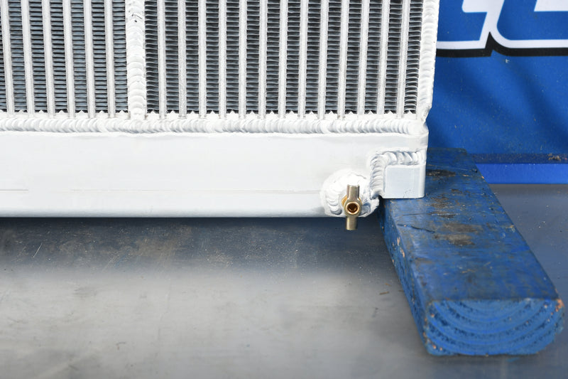 Load image into Gallery viewer, Multiquip DCA125USI Radiator # 990124
