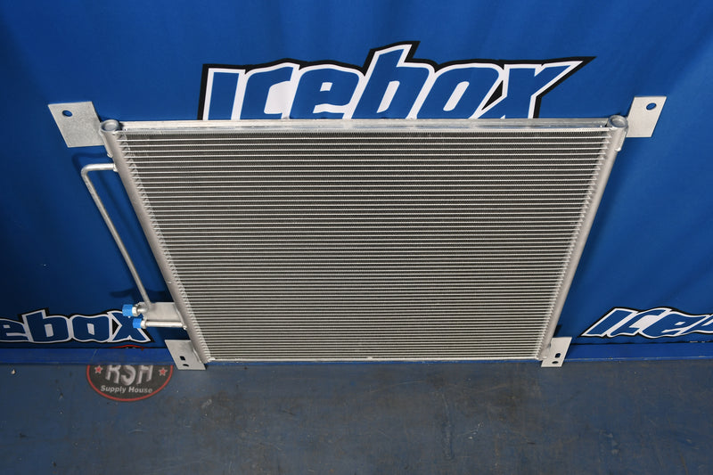 Load image into Gallery viewer, International 5000,8000,9200 Series AC Condenser # 603822
