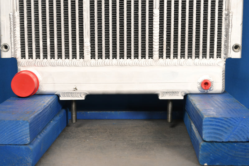 Load image into Gallery viewer, Dresser S46B Radiator # 930297
