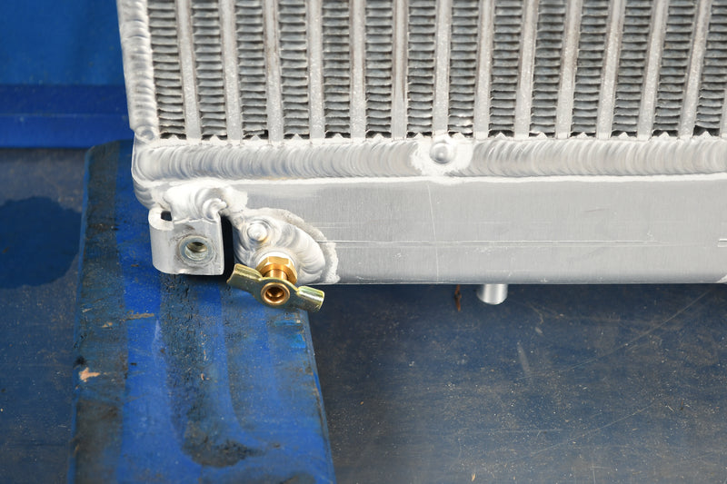 Load image into Gallery viewer, JLG Skytrak Radiator # 890131
