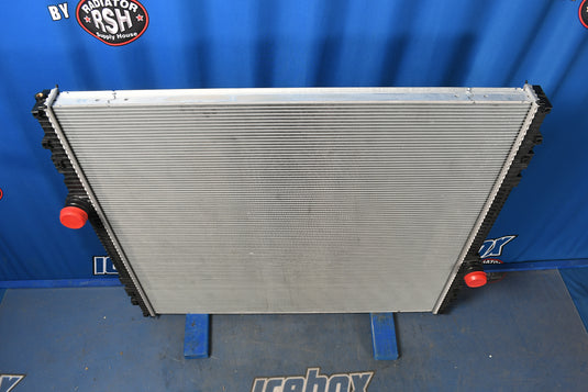 Kenworth T-800W Radiator