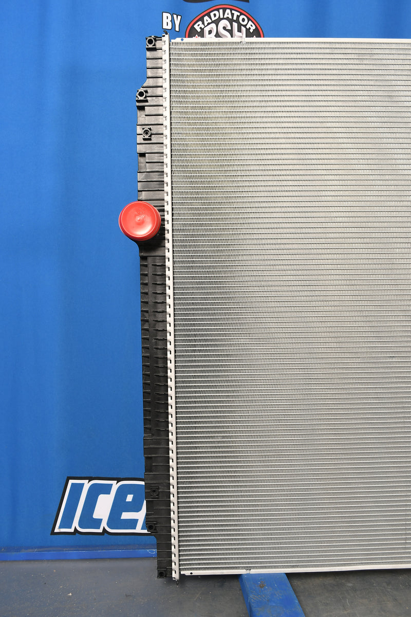 Load image into Gallery viewer, Kenworth T-800W Radiator # 604104
