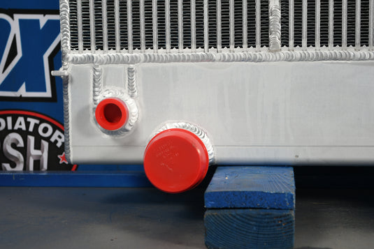 International 7600 Radiator