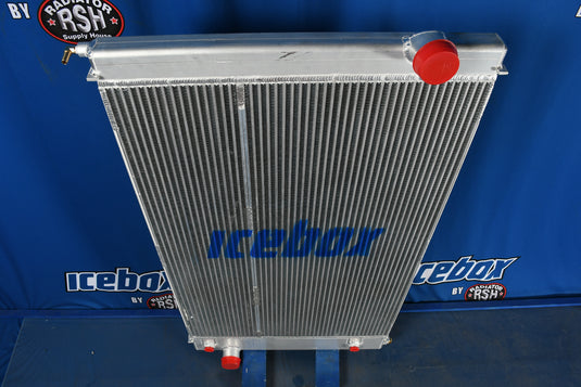 International 7600 Radiator