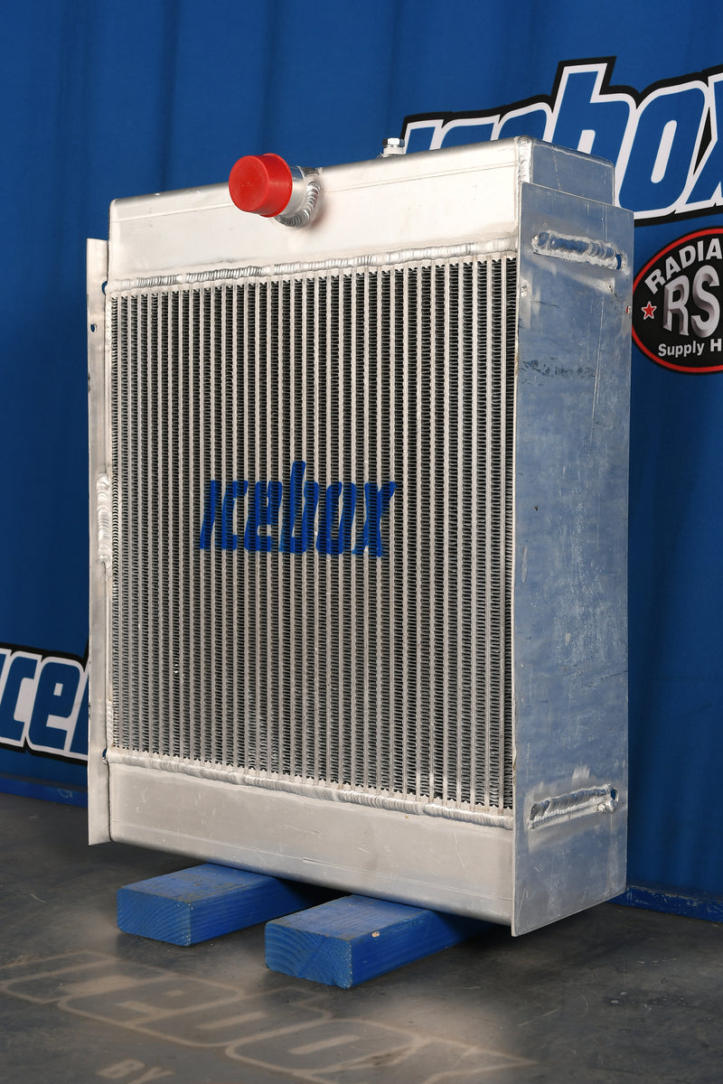 Load image into Gallery viewer, MCI Bus Radiator # 740973
