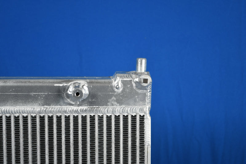 Load image into Gallery viewer, Onan GGLB / 150KW GenSet Radiator # 990072
