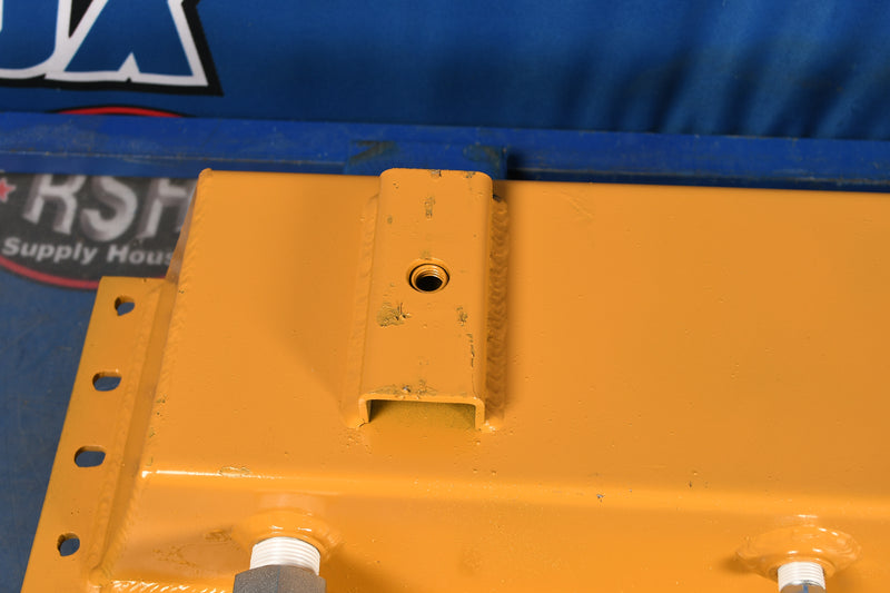 Load image into Gallery viewer, Caterpillar D4H, 517, D4HT SKlll, D4H lll Bottom Tank # 865136
