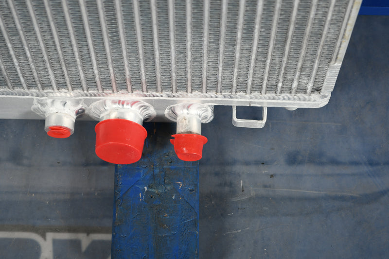 Load image into Gallery viewer, Onan GGLB / 150KW GenSet Radiator # 990072
