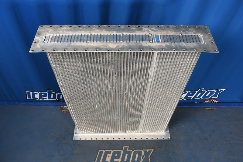 Load image into Gallery viewer, Kenworth T-800, W900L Radiator Core # 604265
