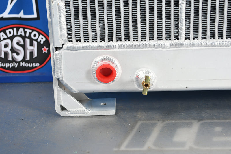 Load image into Gallery viewer, John Deere 640, 640D , 648D Radiator # 871001
