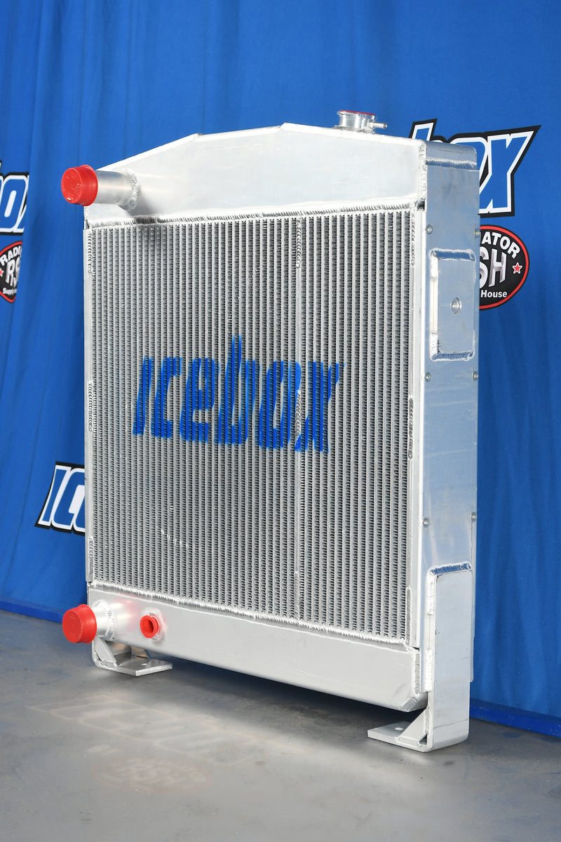 Load image into Gallery viewer, John Deere 640, 640D , 648D Radiator # 871001
