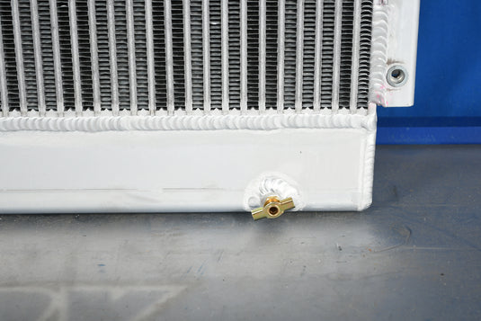 Caterpillar 315B Radiator