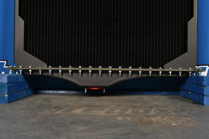 Load image into Gallery viewer, Kenworth K-100 Radiator # 604013

