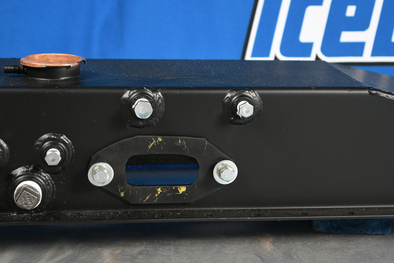 Load image into Gallery viewer, Peterbilt 359 Top Tank # 606279
