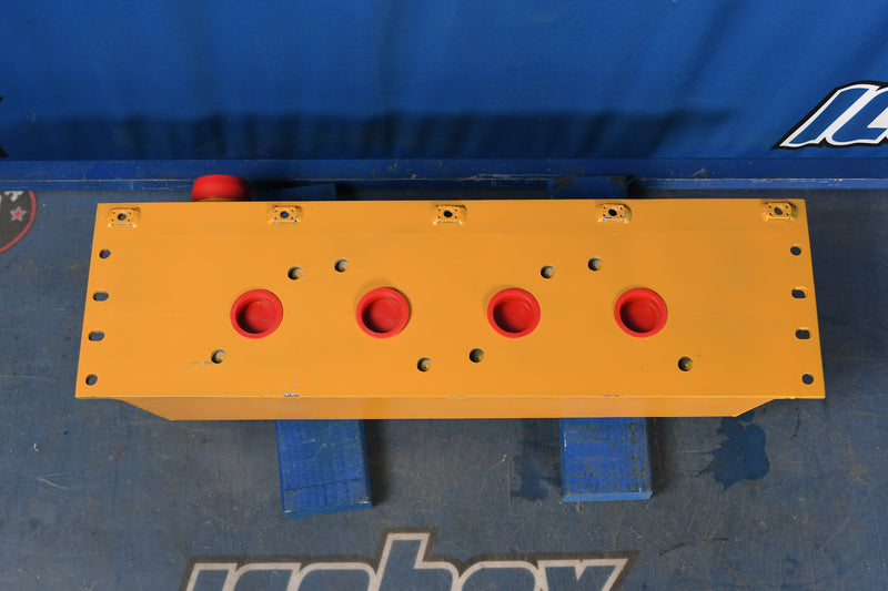 Load image into Gallery viewer, Caterpillar D3B,D3C,D4H Bottom Tank # 865083
