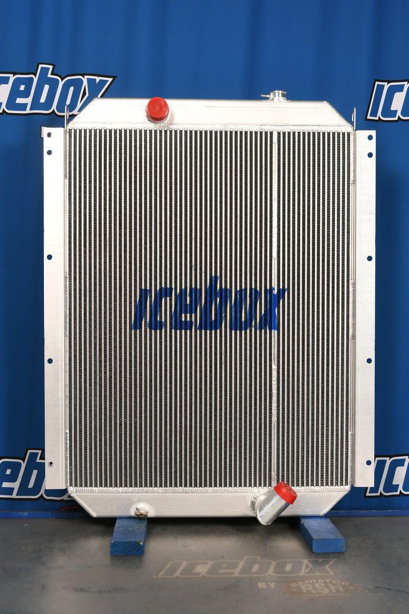 Load image into Gallery viewer, Kobelco SK300 Mark 4 Radiator # 927517
