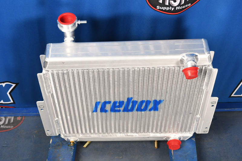 Load image into Gallery viewer, Toyota Forklift Radiator # 940254
