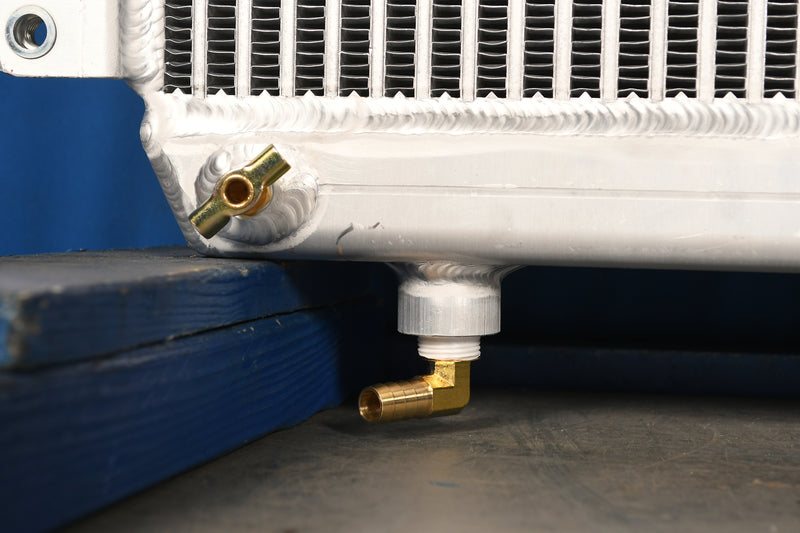 Load image into Gallery viewer, Toyota Forklift Radiator # 940254
