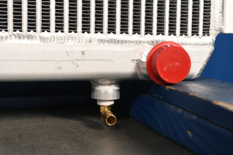 Load image into Gallery viewer, Toyota Forklift Radiator # 940254
