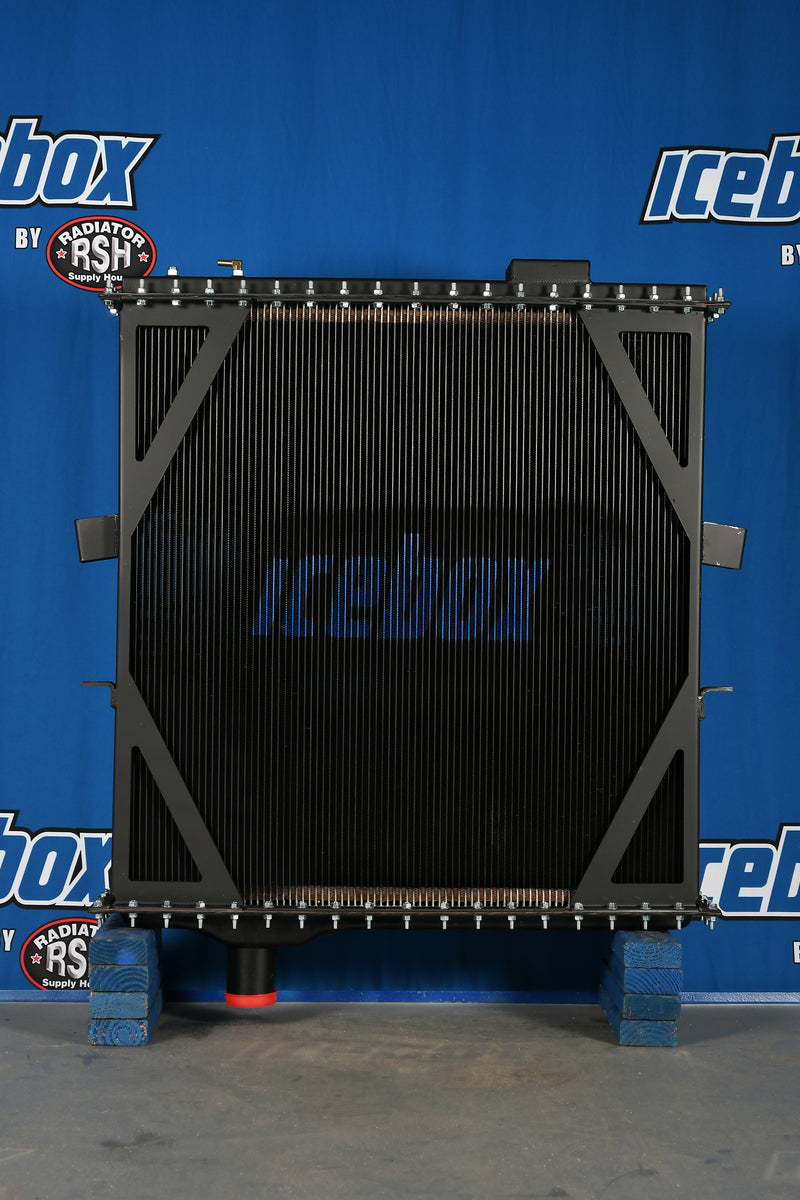 Load image into Gallery viewer, Peterbilt Radiator # 606018
