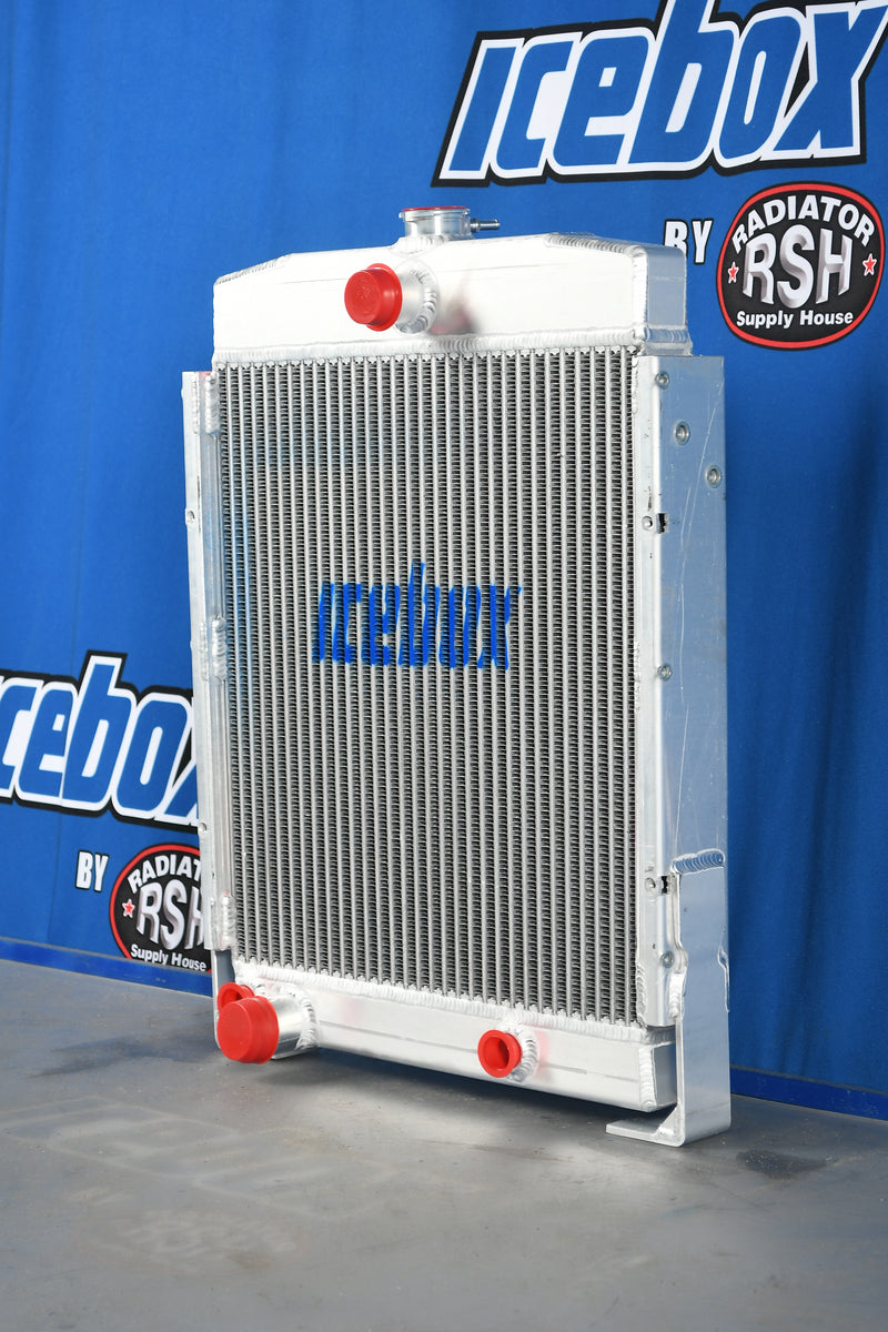 Load image into Gallery viewer, John Deere 350 Radiator # 870188
