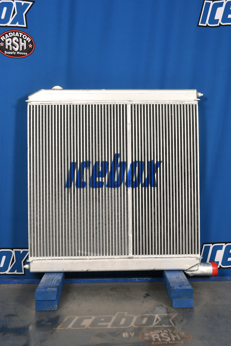 Load image into Gallery viewer, International Radiator # 603070

