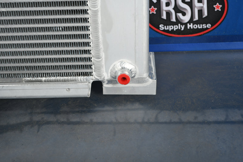 Load image into Gallery viewer, MCI E4500, J4500 Radiator # 740971
